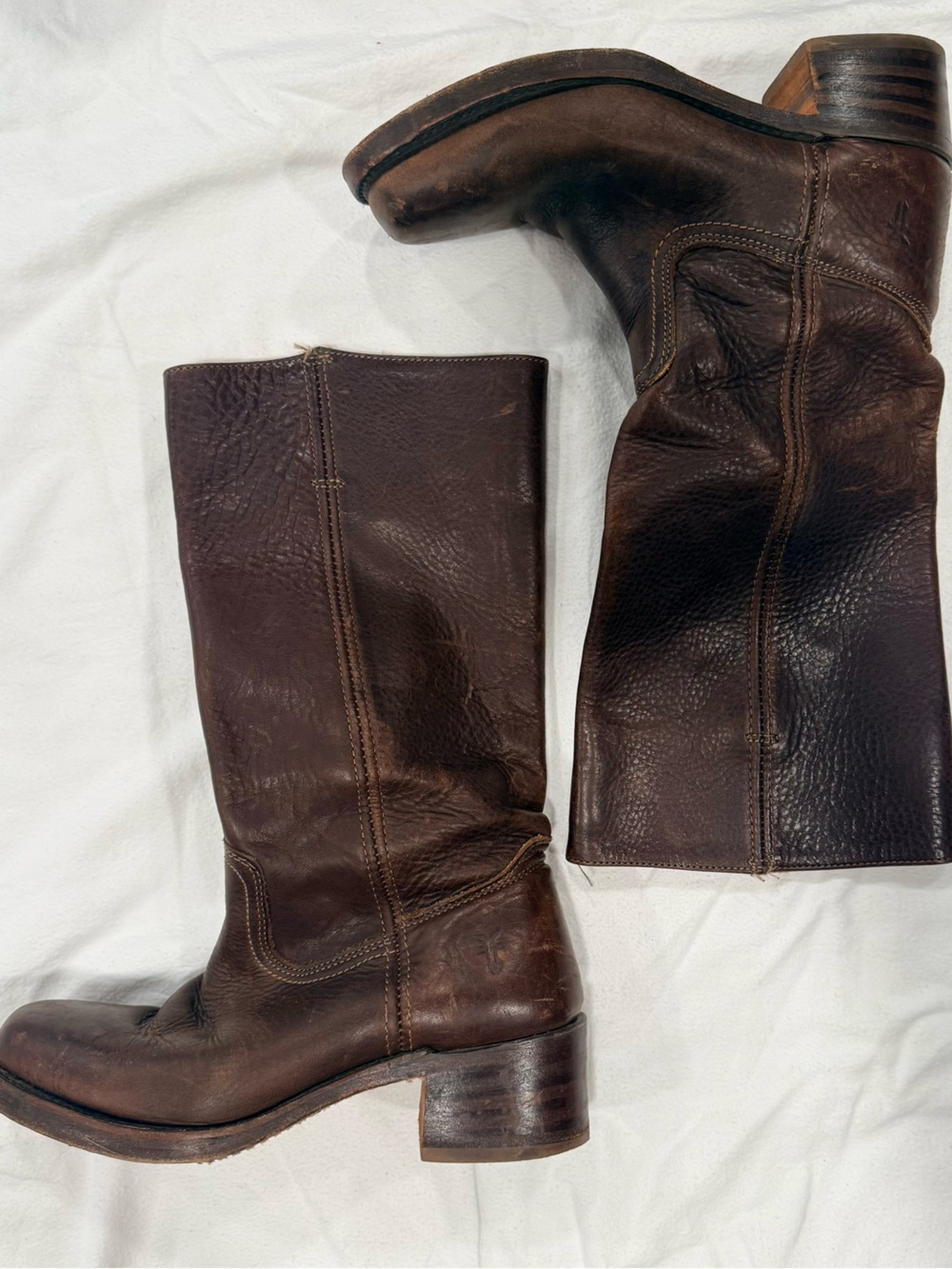 Frye Dark Brown Leather Western Pull-On Boots